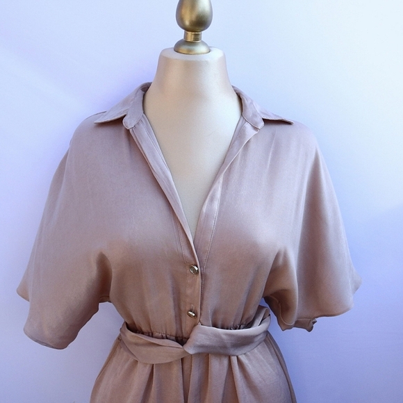 Brand New Zara Taupe Brown Satin Effect Knot Romper Size Small - Picture 3 of 12